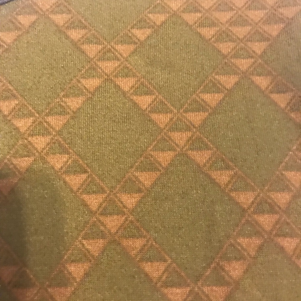 Lularoe Randy - Picture 2 of 4
